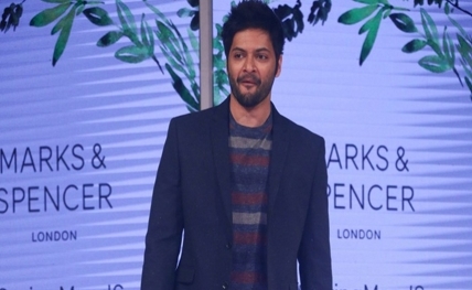 ali fazal_220180711130929_l